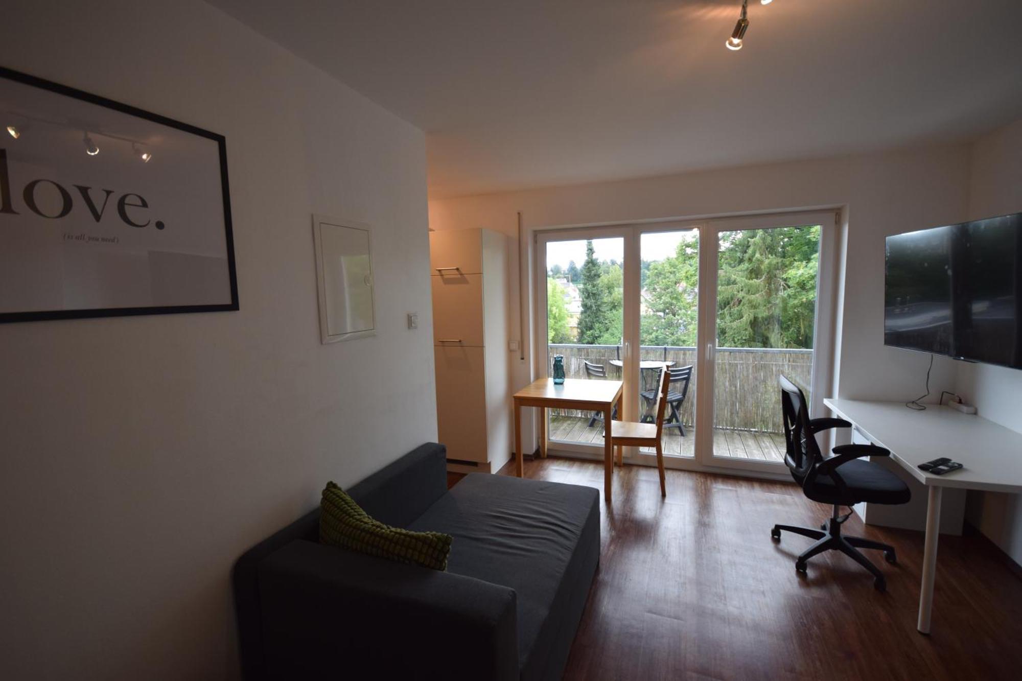 Nestwerk Komfort R23-12 - Balkon, Arbeitsplatz & Zentrumsnah Биберах-ан-дер-Рис Экстерьер фото